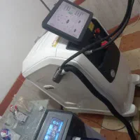 مرکز لیزر ماهلین با دستگاه شاتی