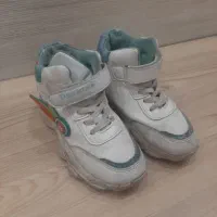 کفش بچه گانه