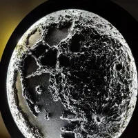 تابلوی ماه نورانی به همراه درخشش اکلیل قطر ۵۰ سانت