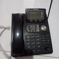 تلفن فوجی تل قدیمی.