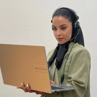 فروشنده تلفنی خانم