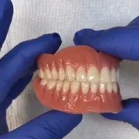 دندان مصنوعی تحویل یکروزه بامناسب ترین قیمت دریزد