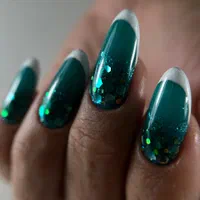 ناخن.ارایشگر.اموزشگاه.اموزش حرفه ای|خدمات آرایشگری و زیبایی|گلبهار, شهر جدید گلبهار|دیوار