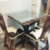 ناهار خوری۲ نفره با روکش چرم گاوی چوب از تنه درخت