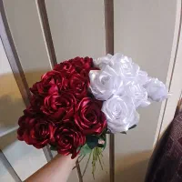 خاص باشید، ماندگار هدیه بدهید.
