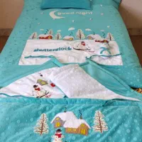 سرویس تخت خواب نوزاد ، نوجوان به همراه روتختی