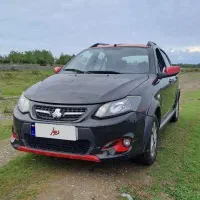 کوئیک  R  مشکی قرمز  ۹۸