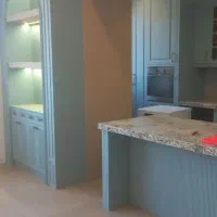 نصاب کابینت و قرنیز