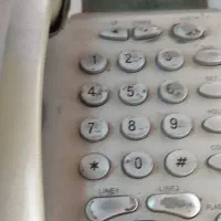 خط تلفن ثابت