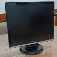 مانیتور ۱۷ اینچ سامسونگ