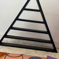 استند ناخون و مژه|کتابخانه، شلف، قفسه‌های دیواری|اندیشه, اندیشه فاز ۱|دیوار