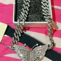 بدلیجات باربی اکبندسواروسکی از ایتالیا|بدلیجات|تهران, تهرانپارس غربی|دیوار