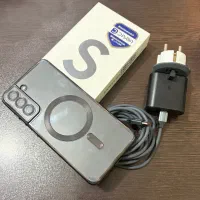 سامسونگ S21FE در حد آک