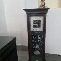 ساعت پاندول دار در حد نو