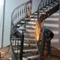 آهنگری سیار حرفه‌ای