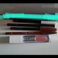 لوازم آرایشی در حد نو