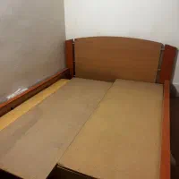 تخت وخوش خواب