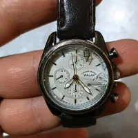 ساعت اصلی والار