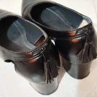 یک جفت کفش کاملا چرم مشکی|کیف، کفش، کمربند|رشت, گلسار|دیوار