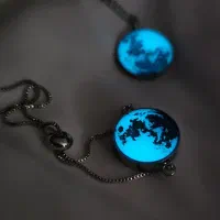 گردنبند عکس و شبتاب