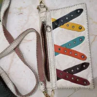 تعدادی کیف چرم طبیعی