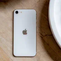 ایفونse 2020 128g