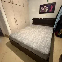 تخت و میز‌ آرایشی