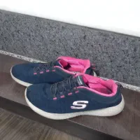 چند تا کفش زنانه و بوت گرم|کیف، کفش، کمربند|قم, انسجام|دیوار