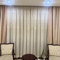 پرده پذیرایی حریر خامه دوزی شده و مروارید دوزی شده