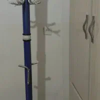 چوب لباسی ایستاده