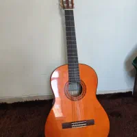 گیتار یاماها c70