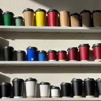 لیوان کاغذی هالو کرافت|ظروف نگهدارنده، پلاستیکی، یکبارمصرف|شیراز, شهرک گلدشت حافظ|دیوار