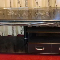 میز تلویزیونی شیشه ایی