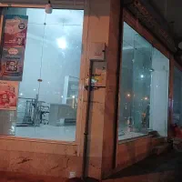 مغازه-اجاره-ای-چهار-راه-صاحب