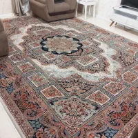 یک تخته فرش ۱۲ متری به همراه راهرویی
