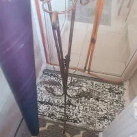 گلدان پایه فلزی محکم و سنگین با گلدان شیشه ای ضخیم|گل مصنوعی|پاکدشت, پاکدشت (مامازند)|دیوار
