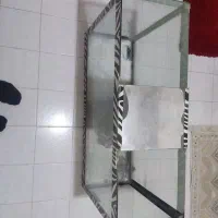 آکواریوم و پایه تزئینی