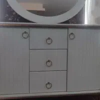 کنسول وآینه