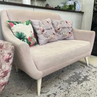 فروش مبلمان ۵نفره به همراه میز ۴نفره،ست