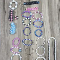 گردنبند و دستبند
