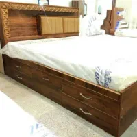 تختخواب و درآور آینه و پاف