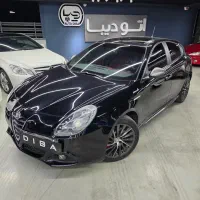 الفارمئو جولیتا Qv line 2016