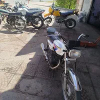 موتور 125 مدارک دار