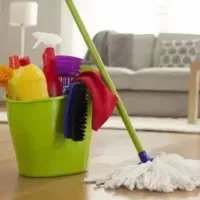 به یک خ ا ن م جوان  برای نظافت منزل نیازمندیم