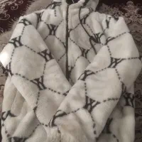 کابش پشمی .هودی