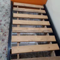 تخت یک نفره