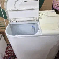 لباسشویی|ماشین لباسشویی و خشک‌کن لباس|فولادشهر, B1|دیوار