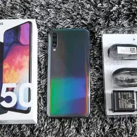 سامسونگ A30s/A50 درحد نو با جعبه لوازم و مالکیت