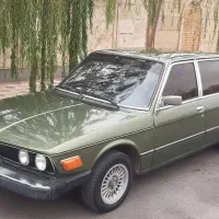 بی ام و ۵۱۸ سپر آمریکایی