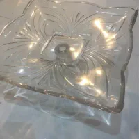 شیرینی خوری پایه دار